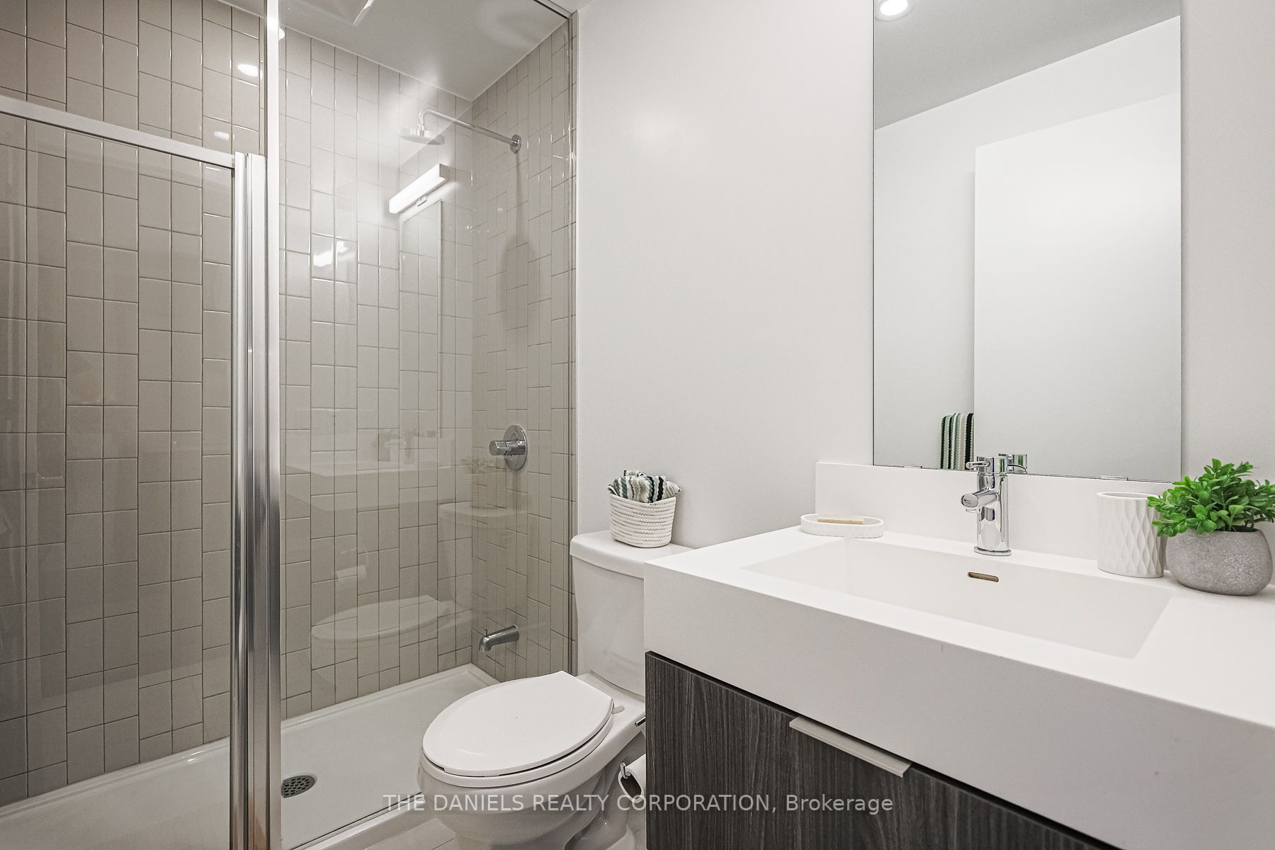 35 Tubman Ave Ave, #616