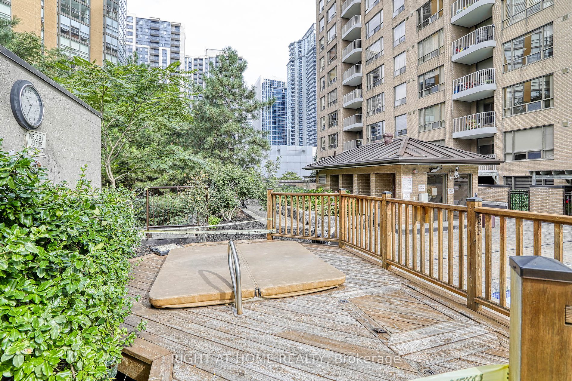 100 Upper Madison Ave, #304