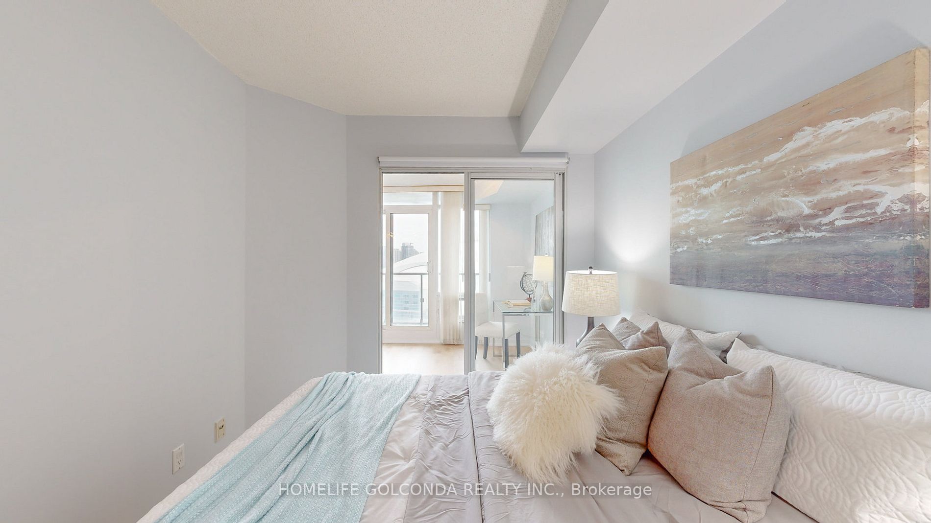 373 Front St W, #2607