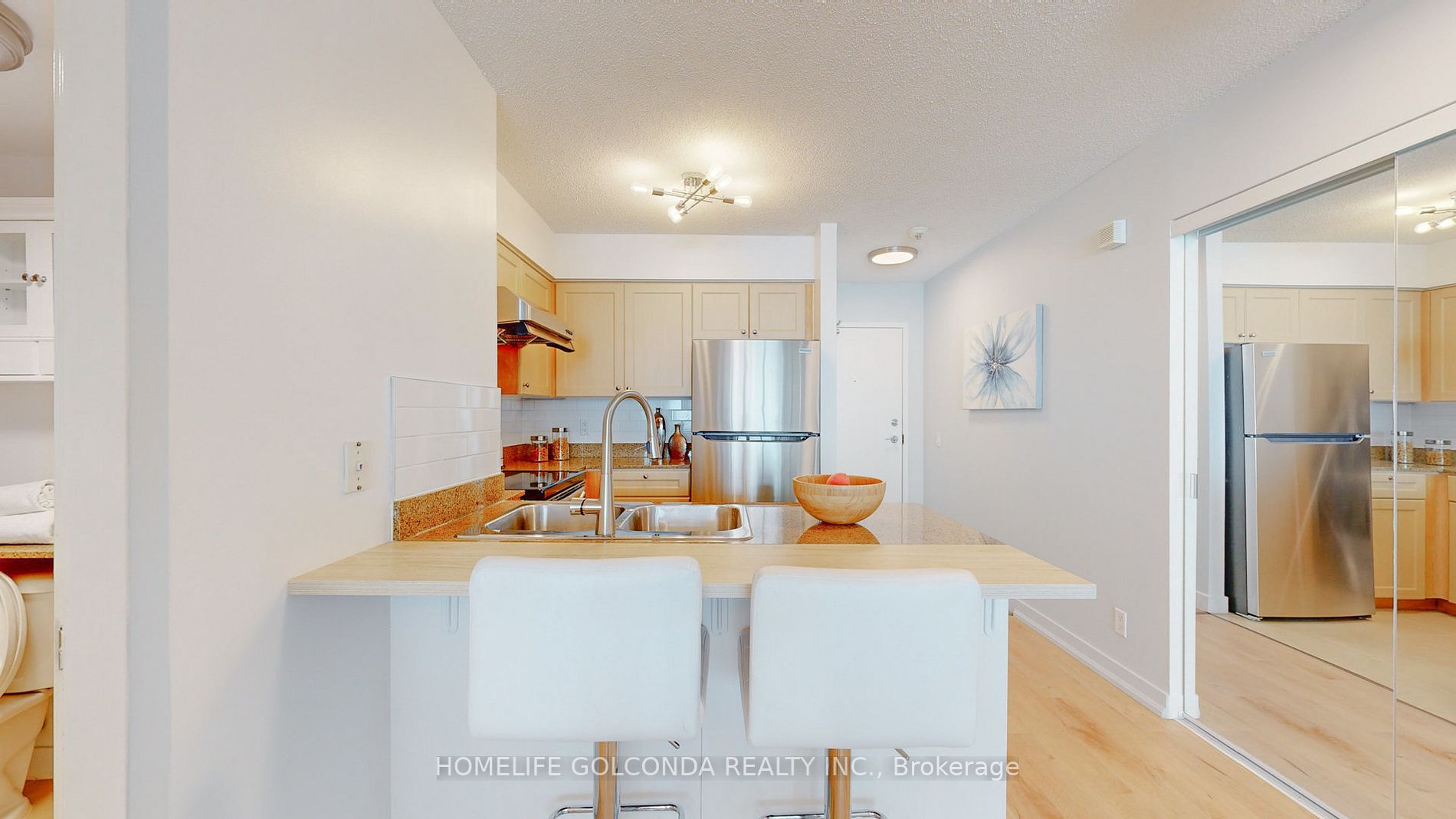 373 Front St W, #2607