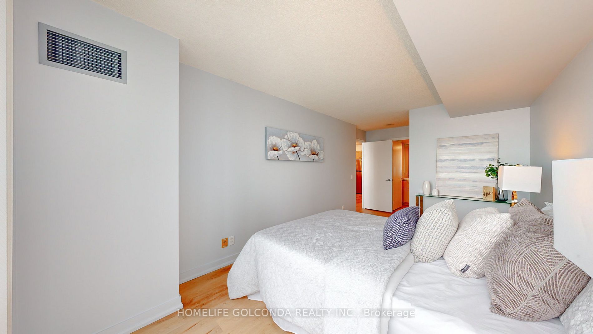 373 Front St W, #2607