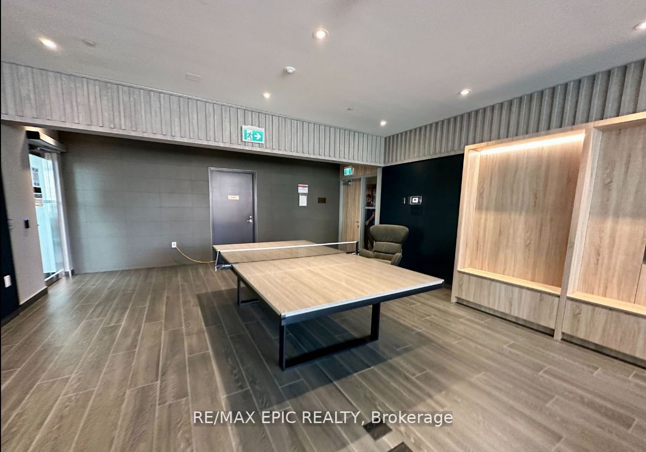 357 King Street W, #4003