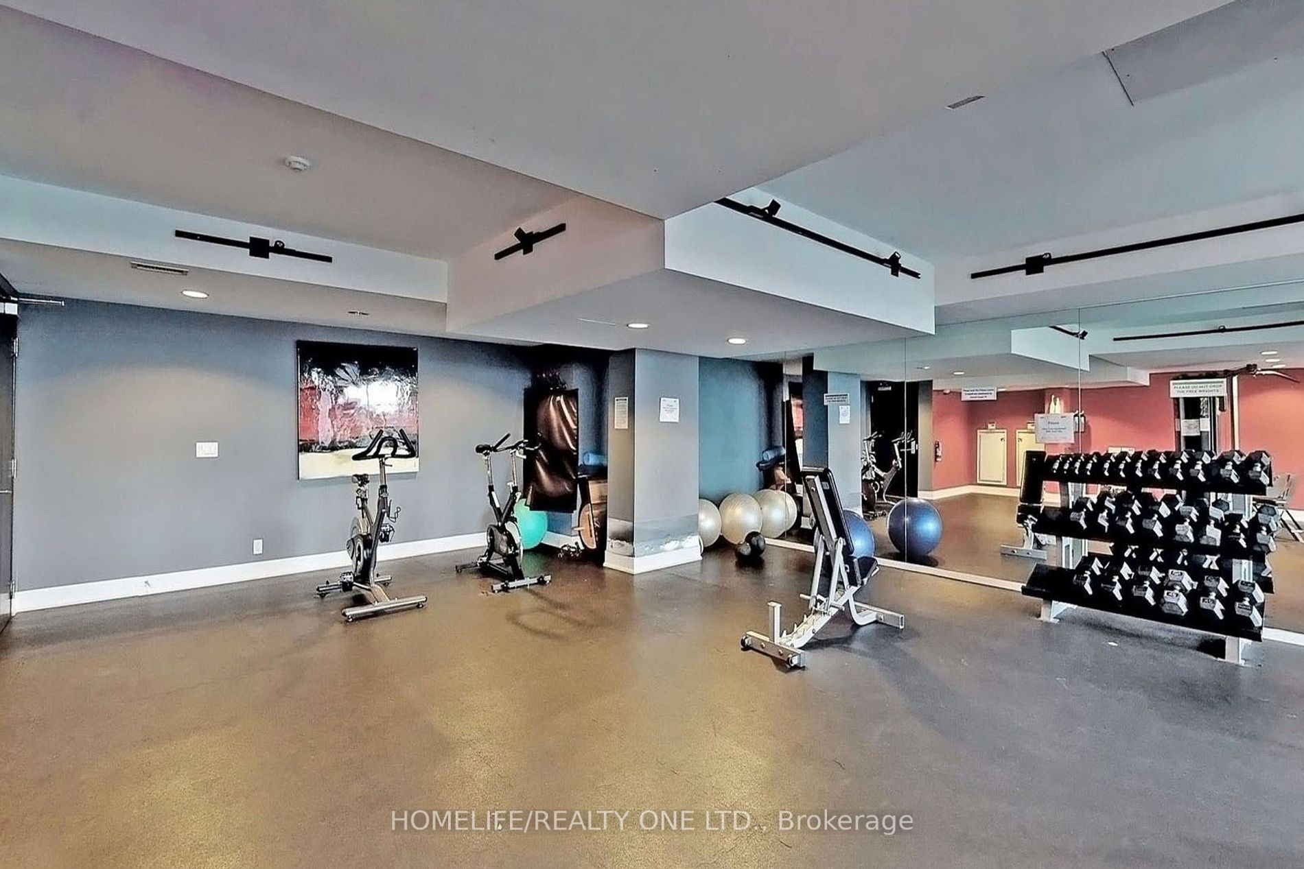 59 East Liberty St, #1702