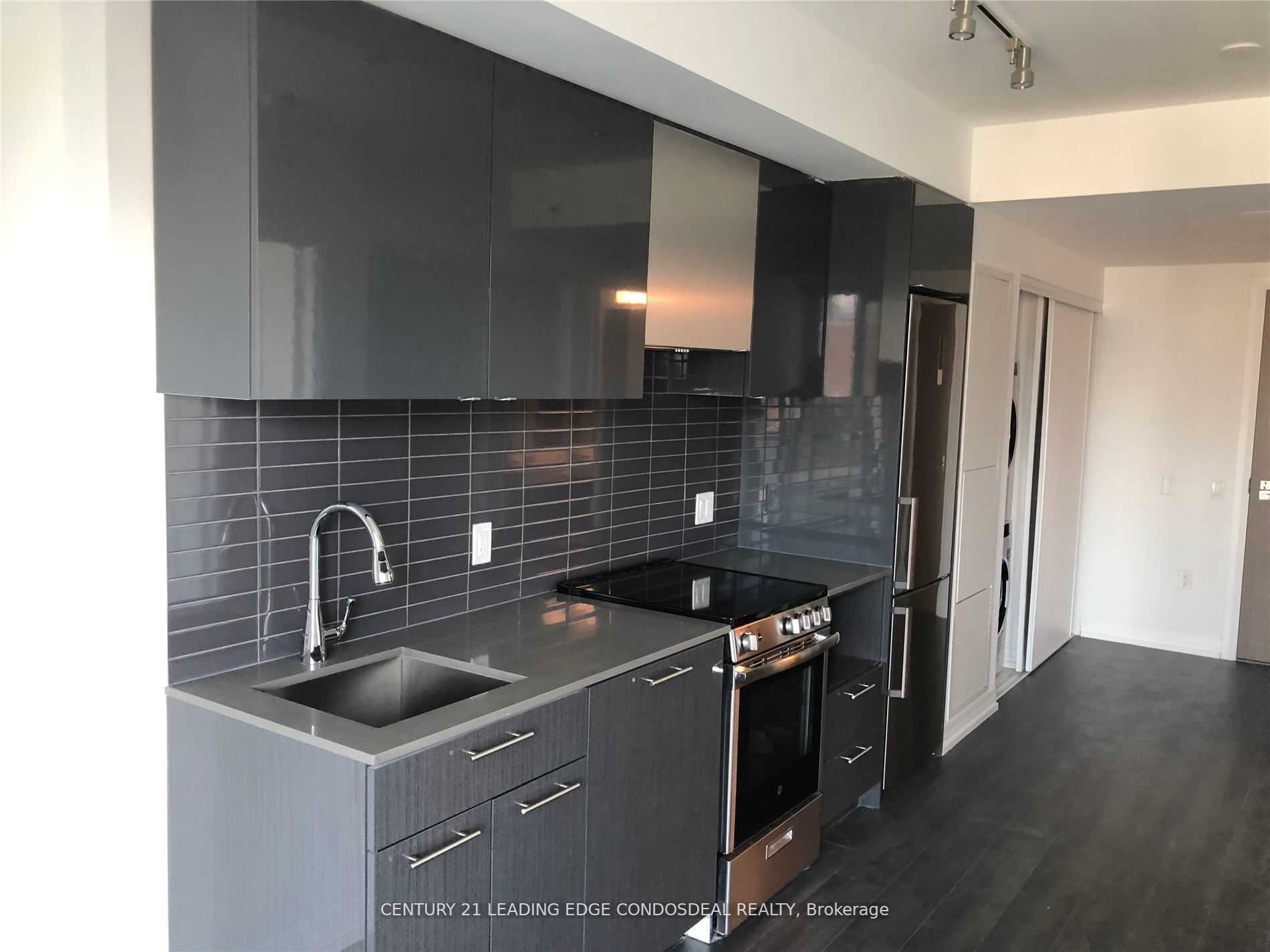 251 Jarvis St, #1827