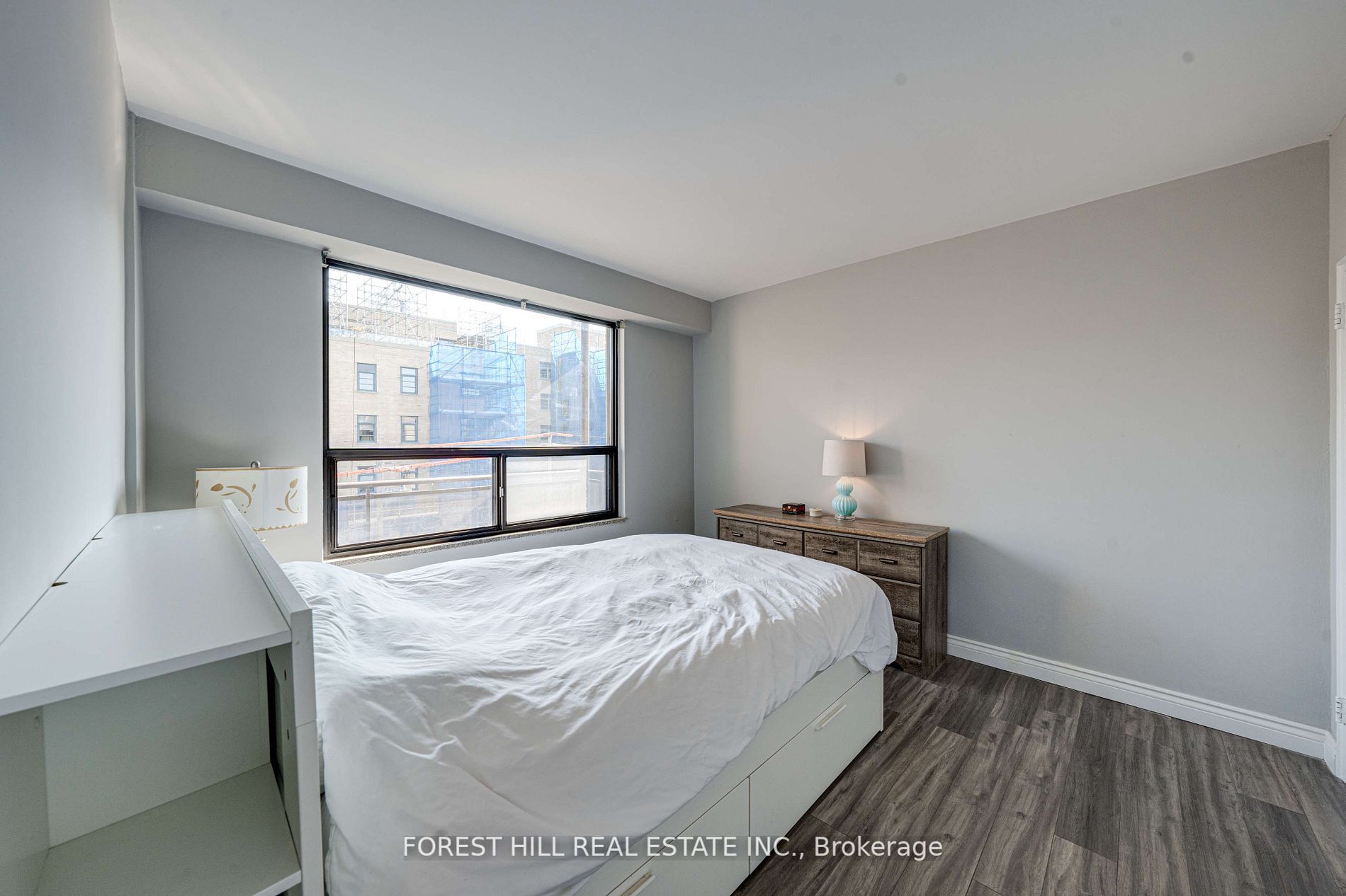 740 Eglinton Ave, #507