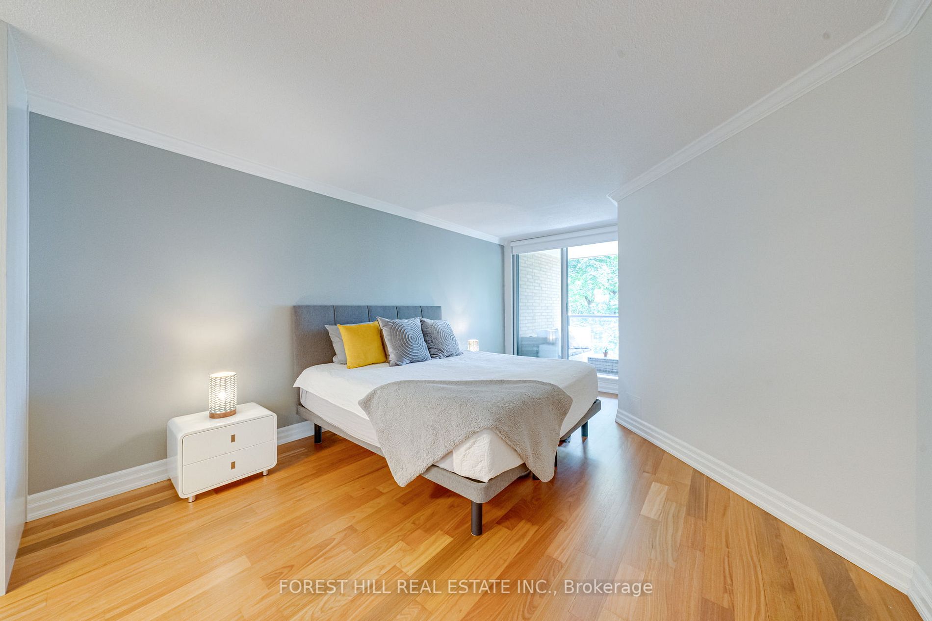 2727 Yonge Street, #416