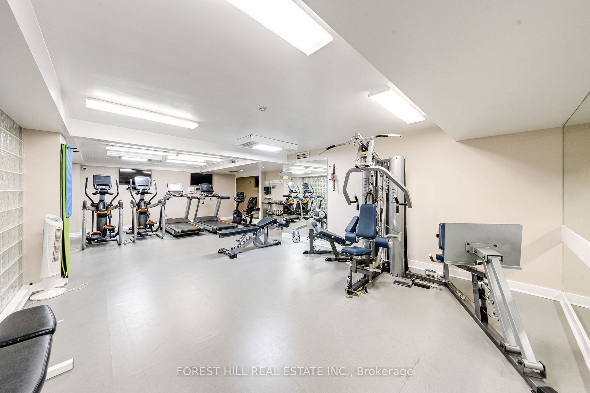 2727 Yonge Street, #416