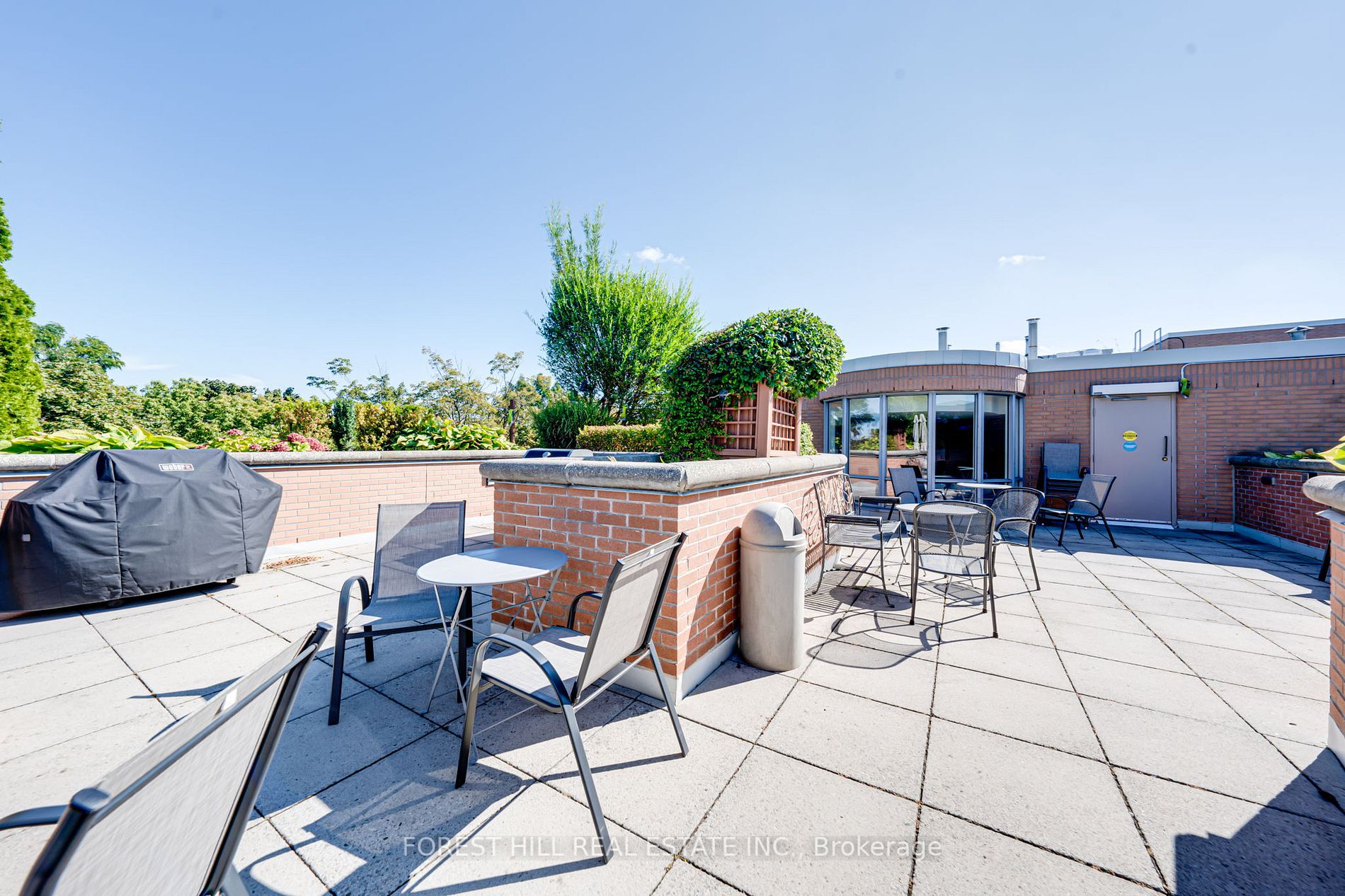 2727 Yonge Street, #416