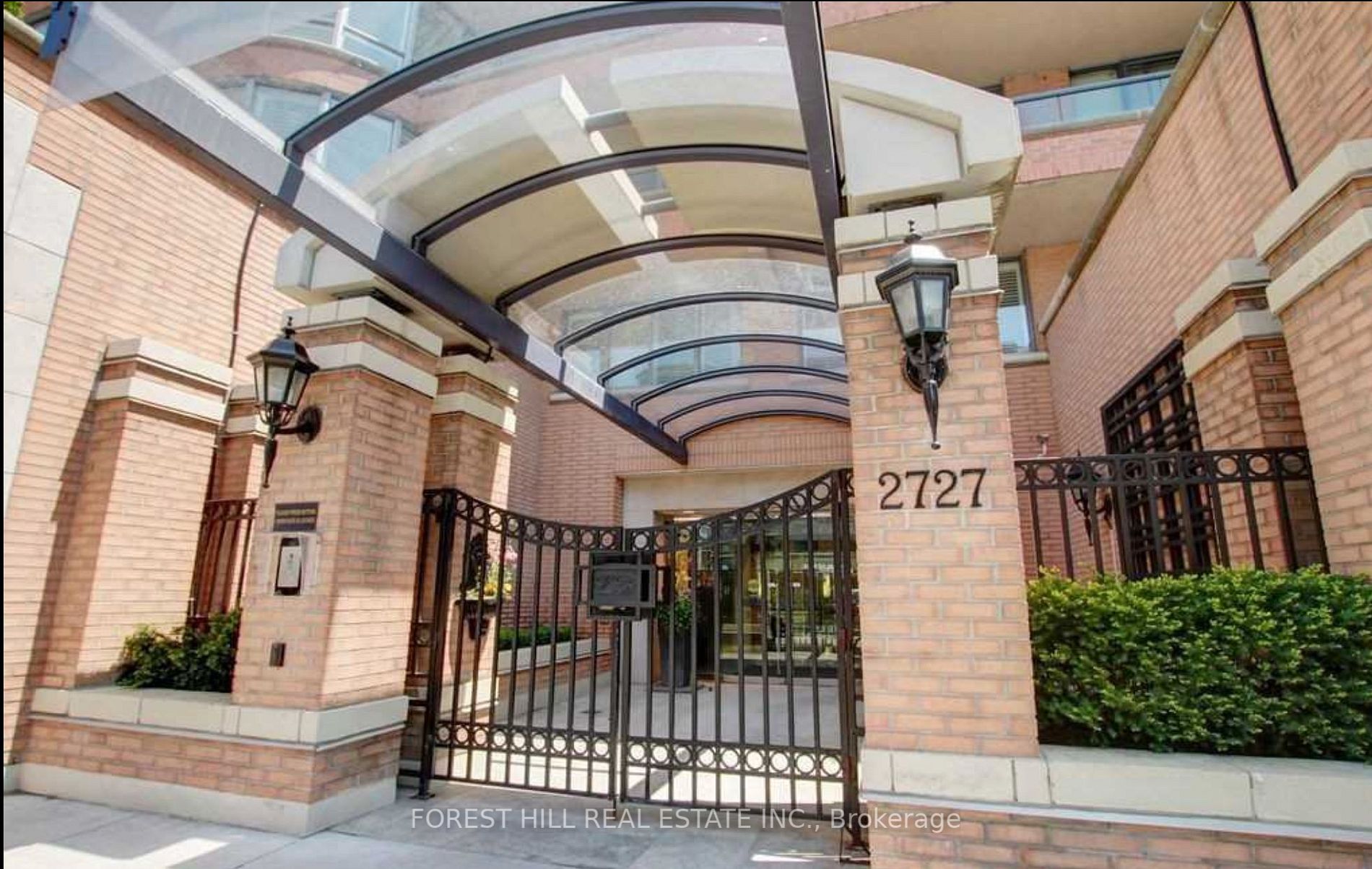 2727 Yonge Street, #416