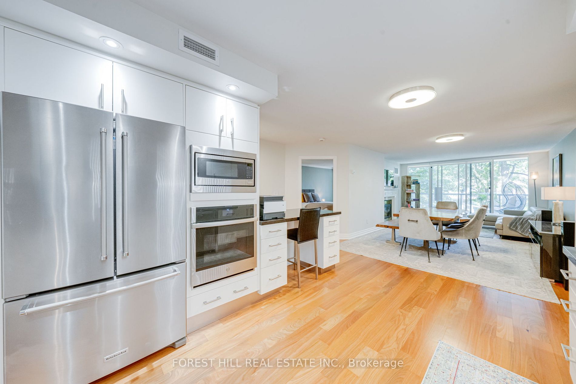 2727 Yonge Street, #416