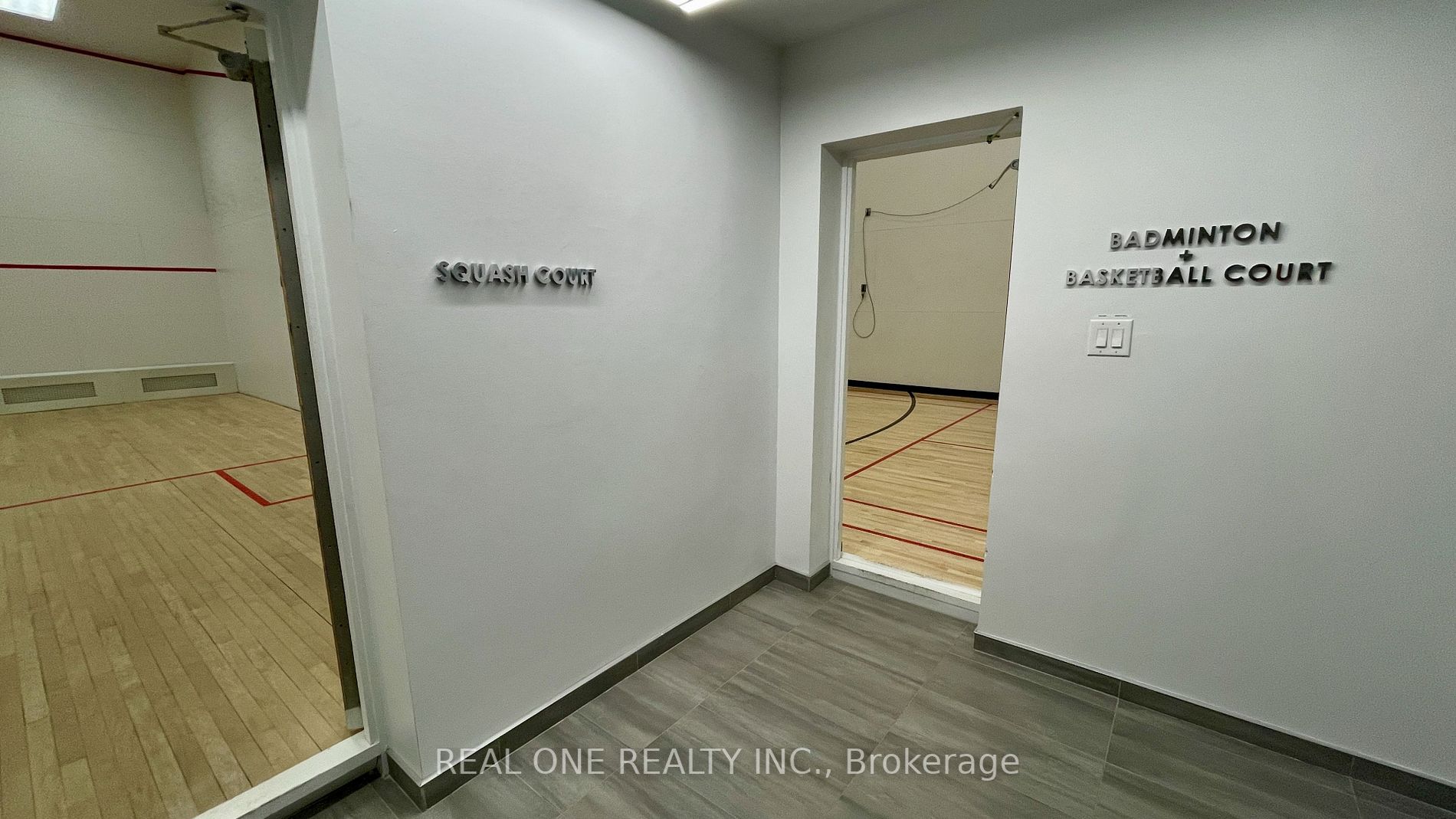 1001 Bay St, #2517