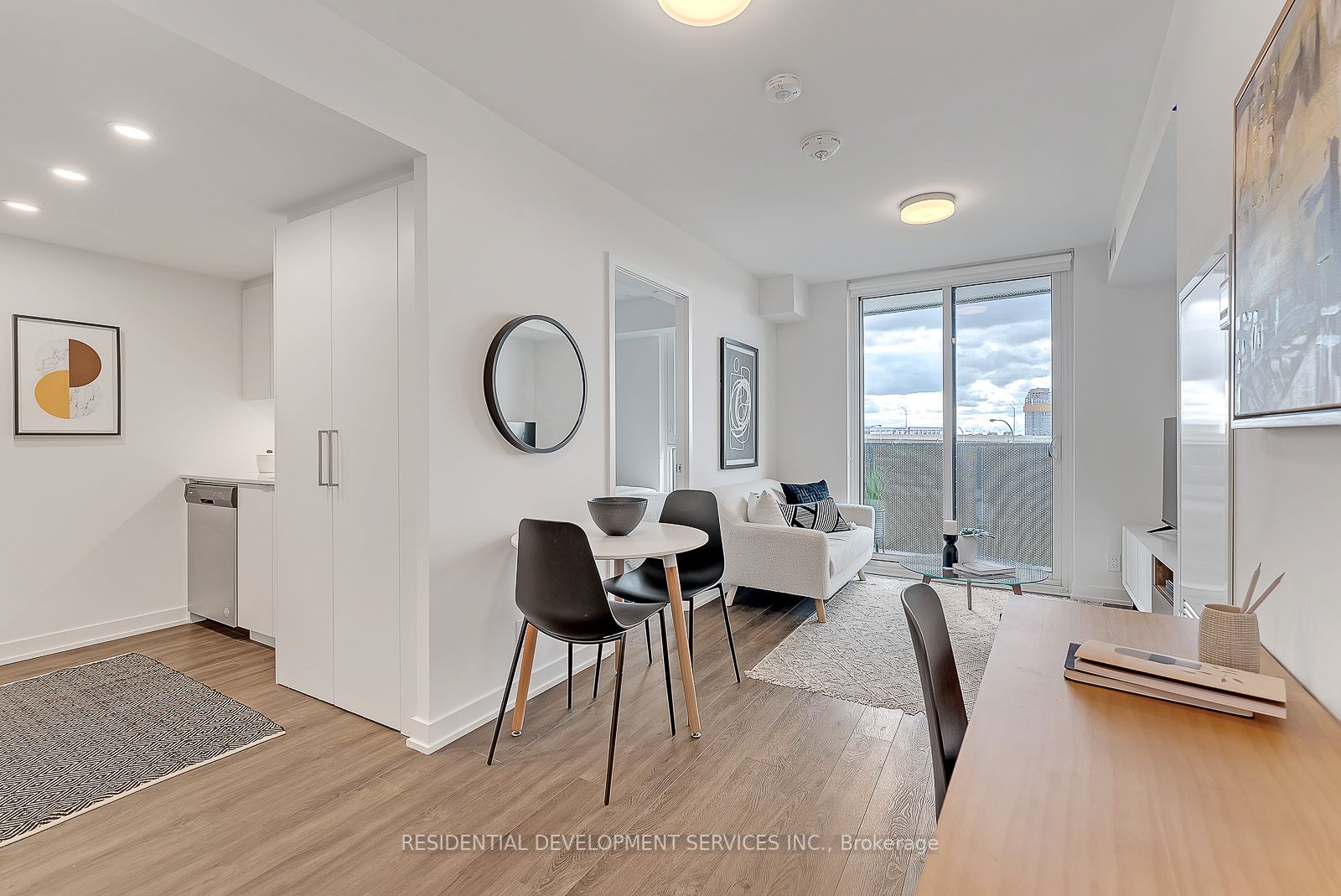 30 Tretti Way, #318
