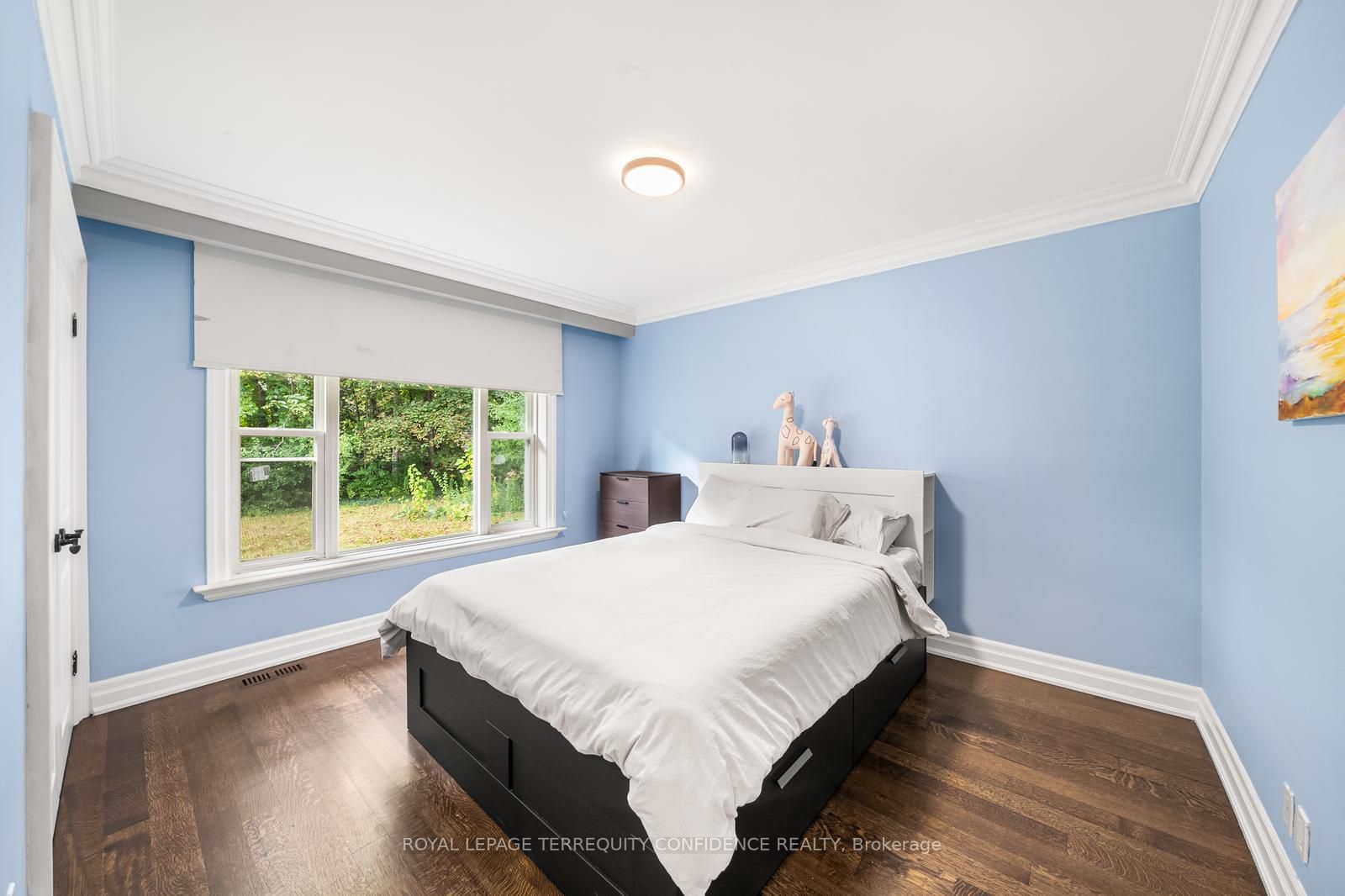 58 Burbank Dr