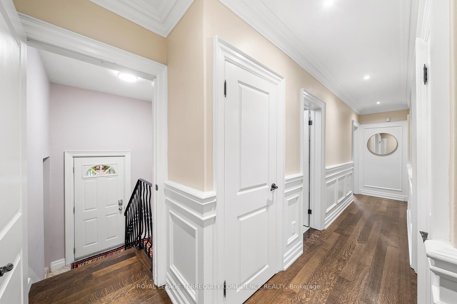 58 Burbank Dr