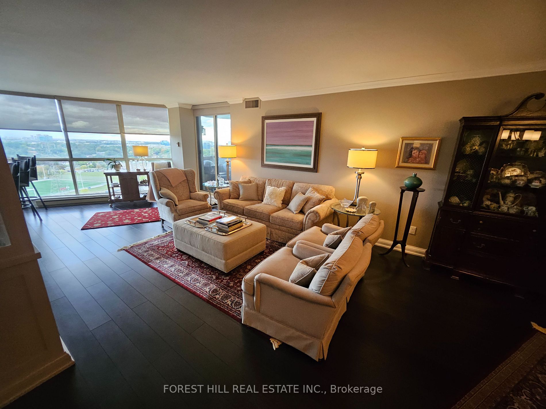 85 Skymark Dr, #1005