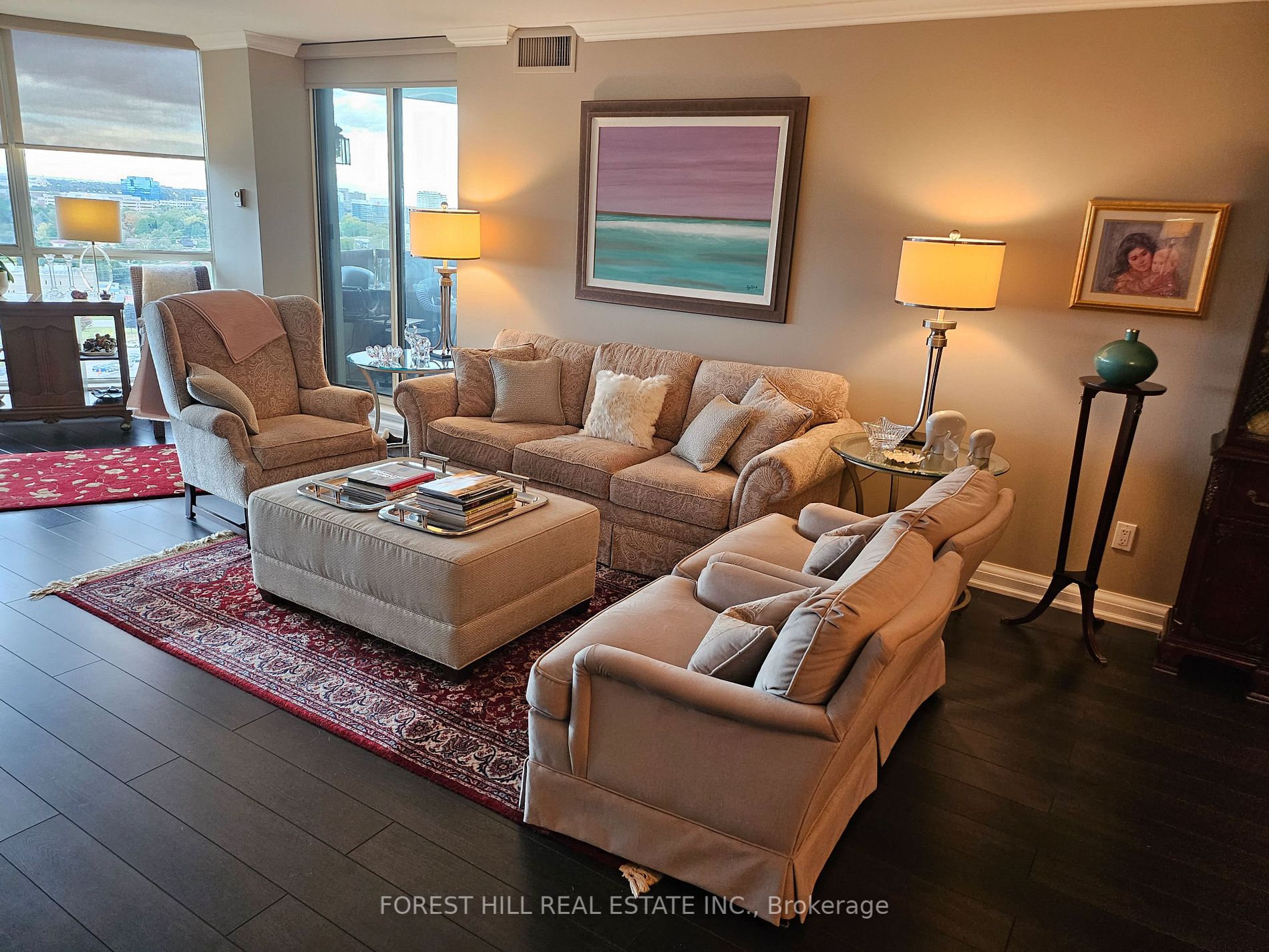 85 Skymark Dr, #1005
