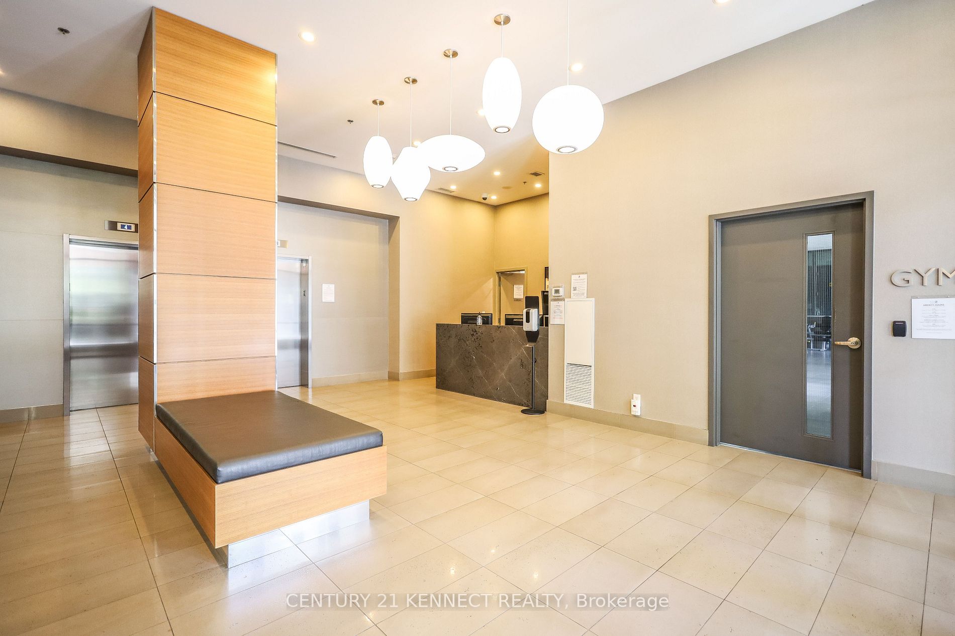 18 Rean Dr, #711