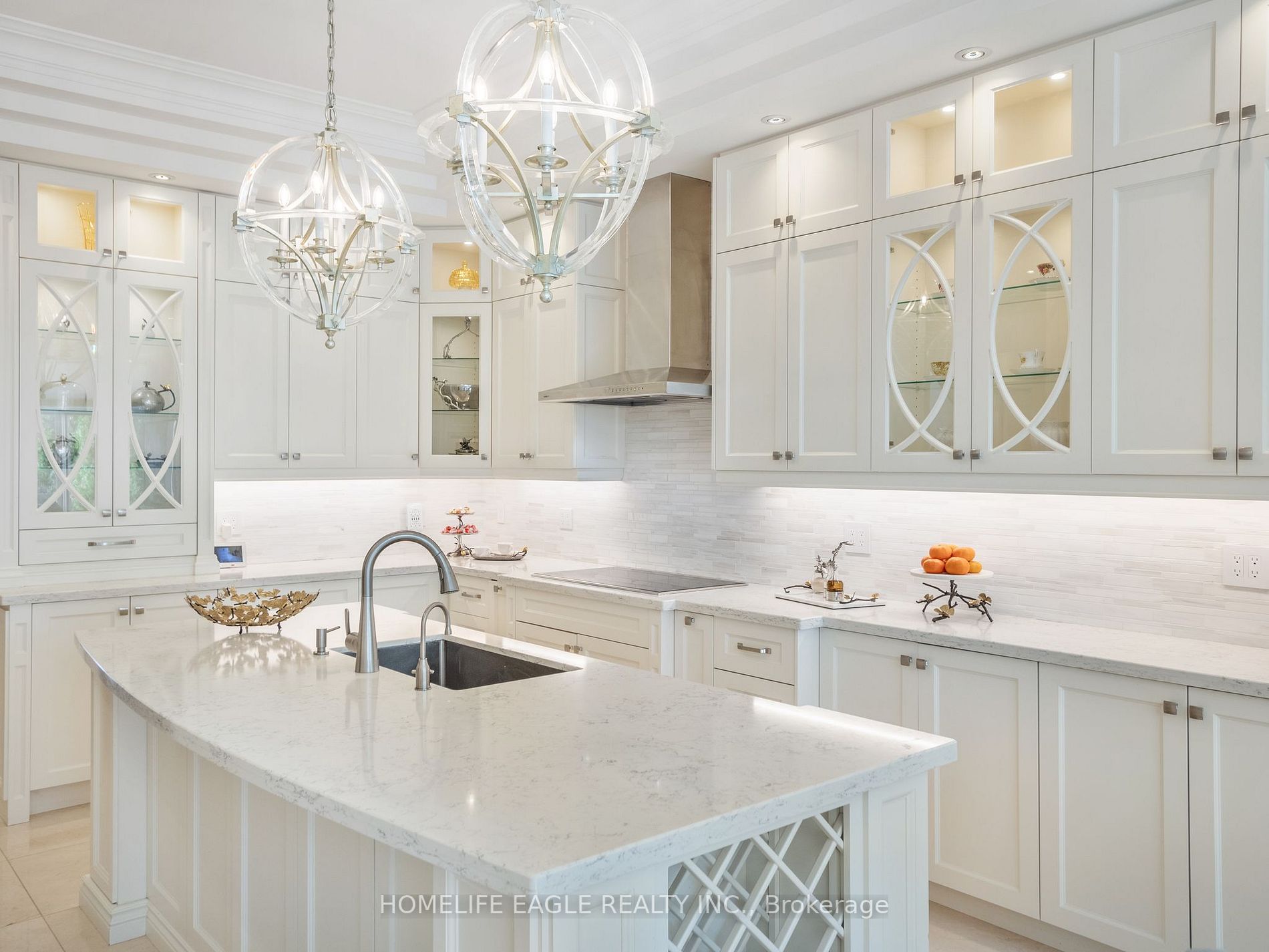149 Dunvegan Rd