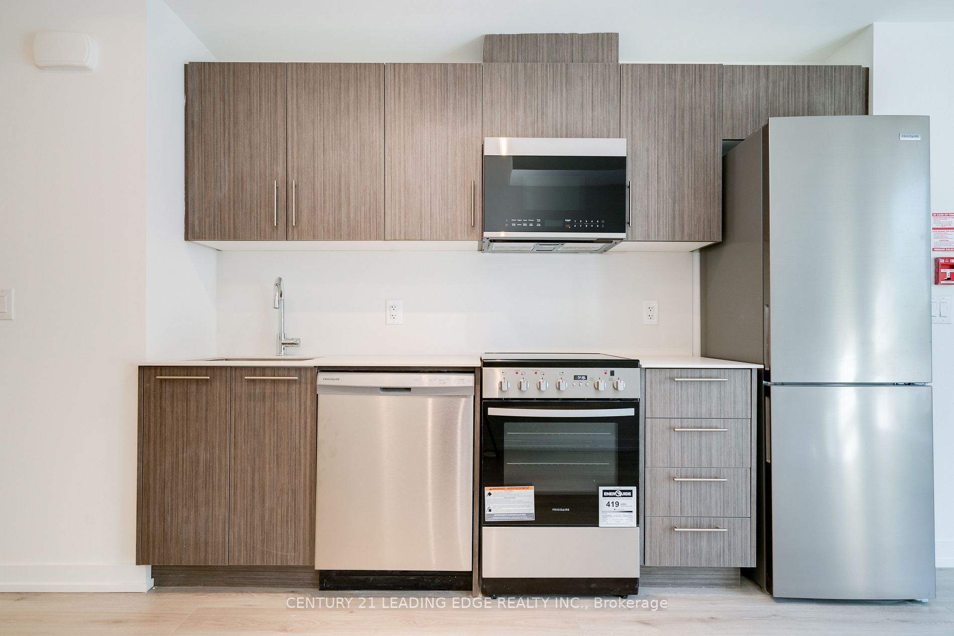 871 Sheppard Ave W, #37