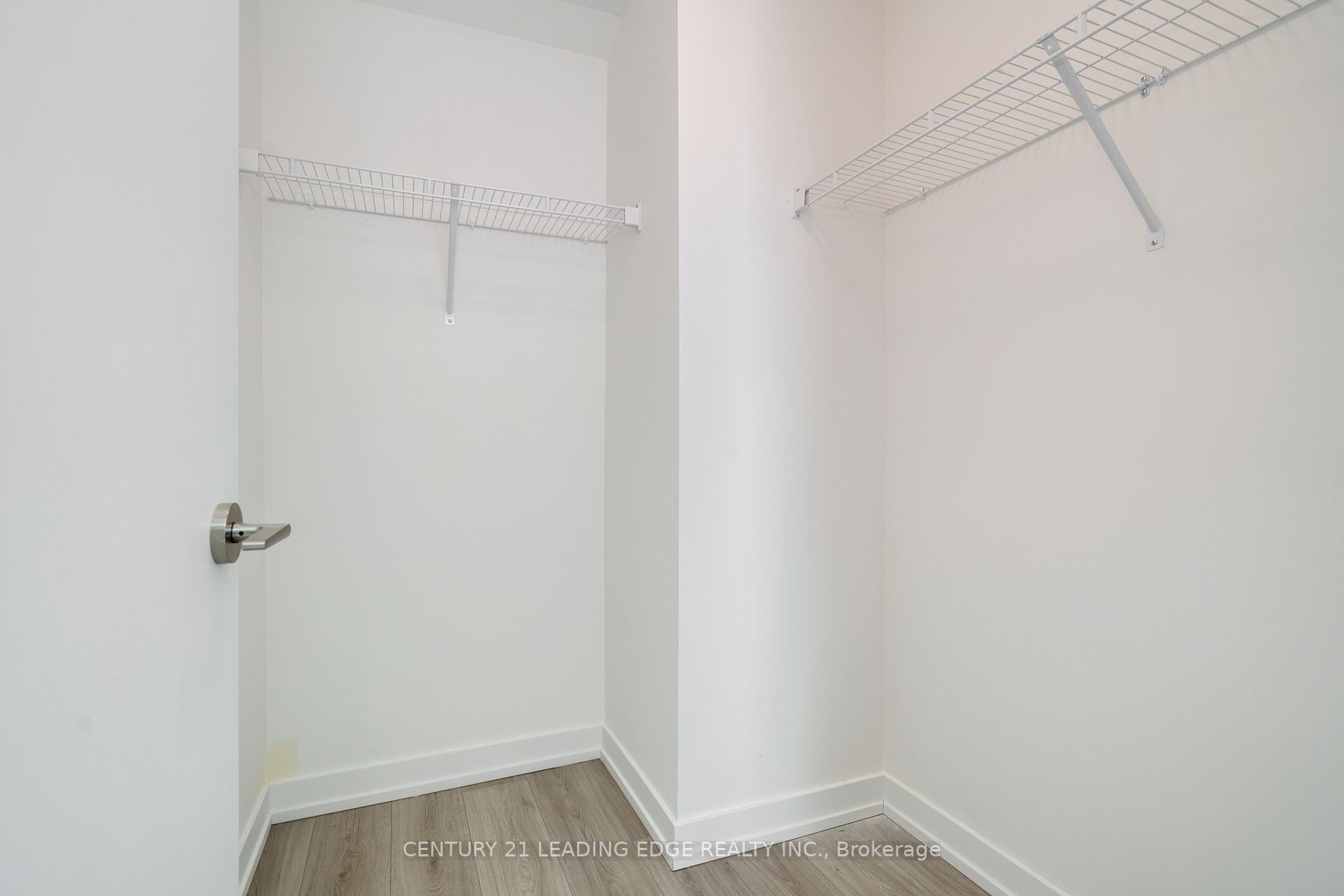 871 Sheppard Ave W, #37