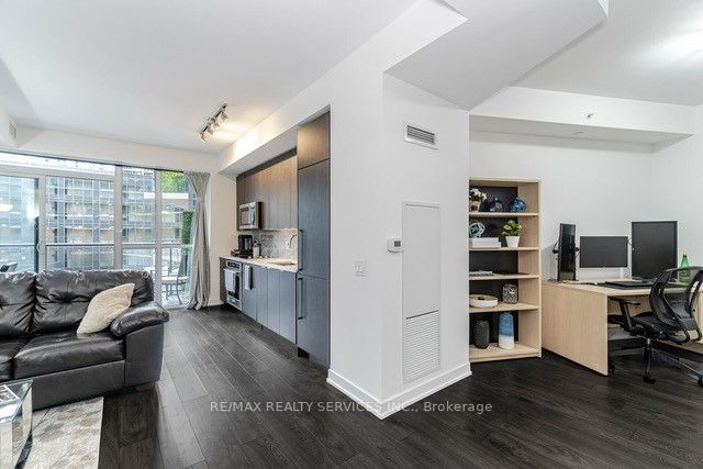 38 Iannuzzi Street, #502