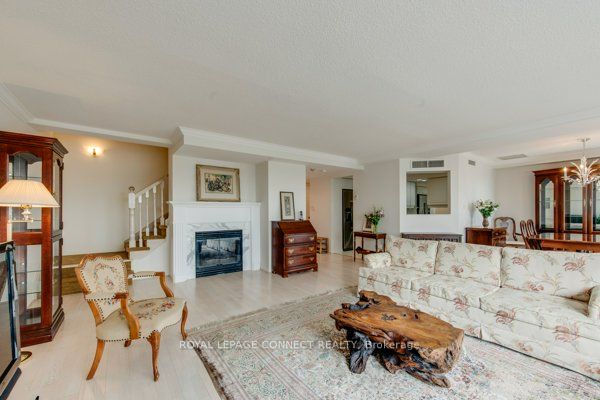 1818 Bayview Ave, #608