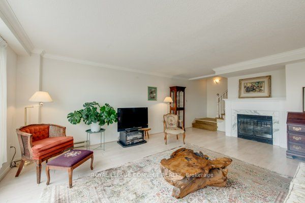 1818 Bayview Ave, #608