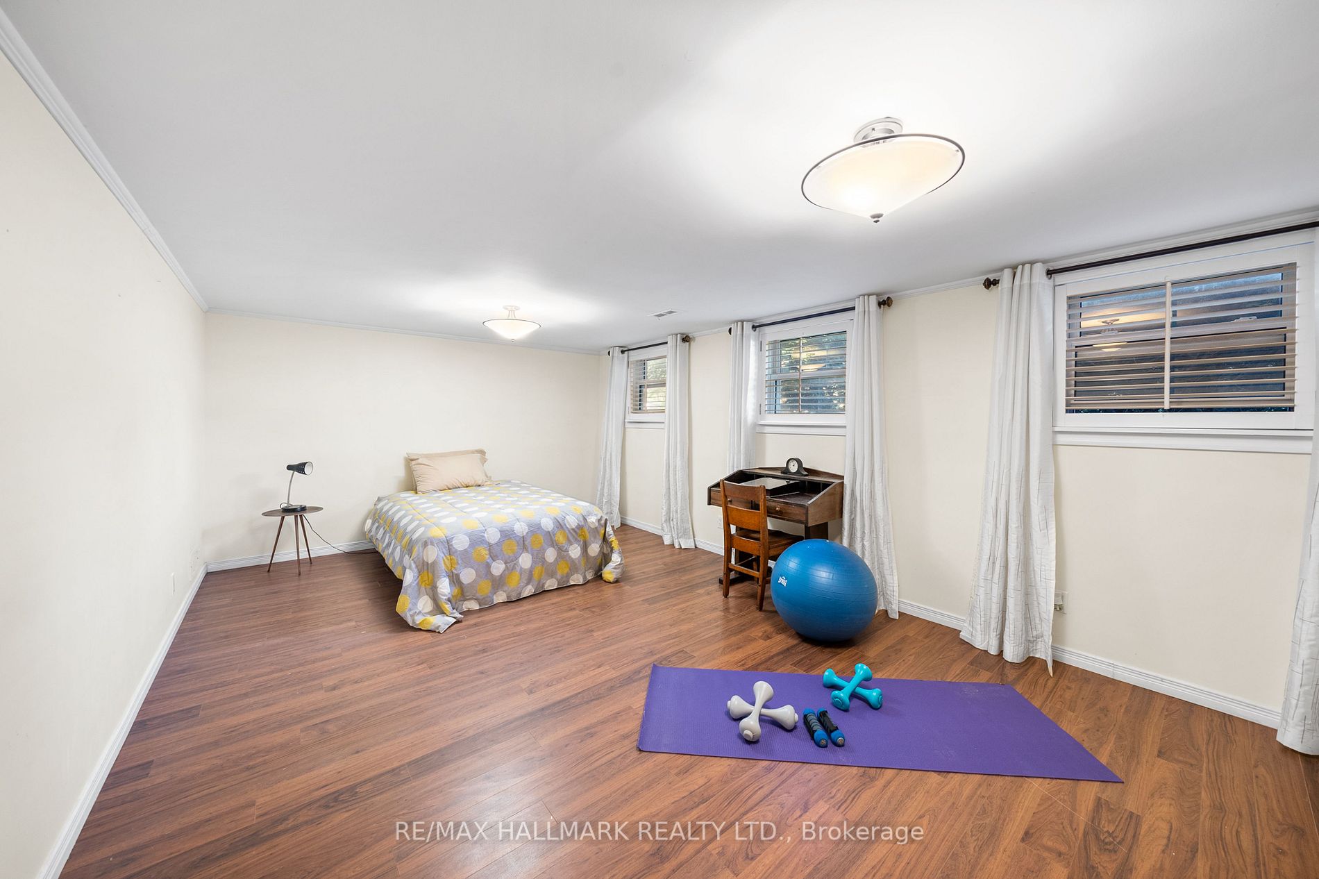 159 Newton Dr