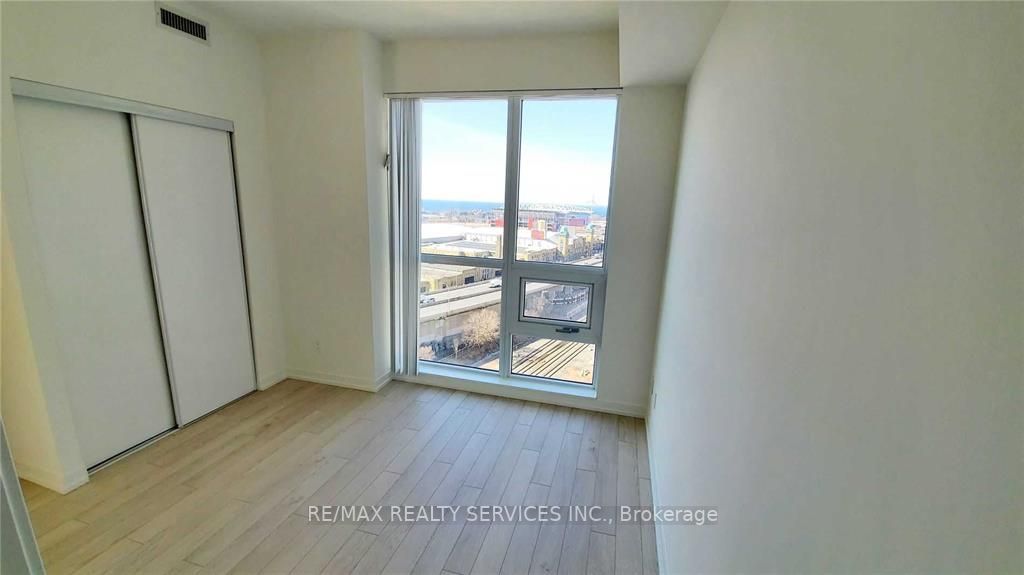49 East Liberty St S, #1503