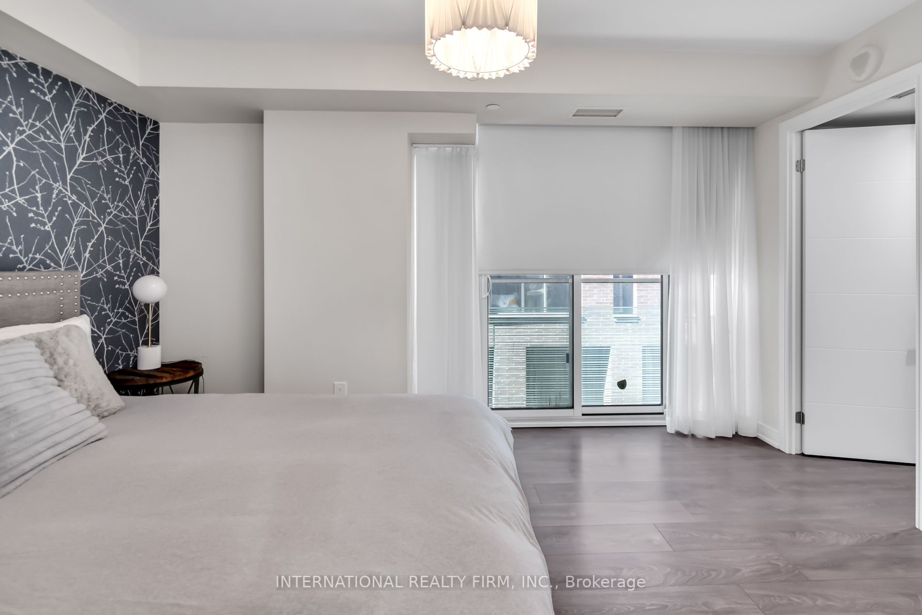 525 Adelaide St, #603