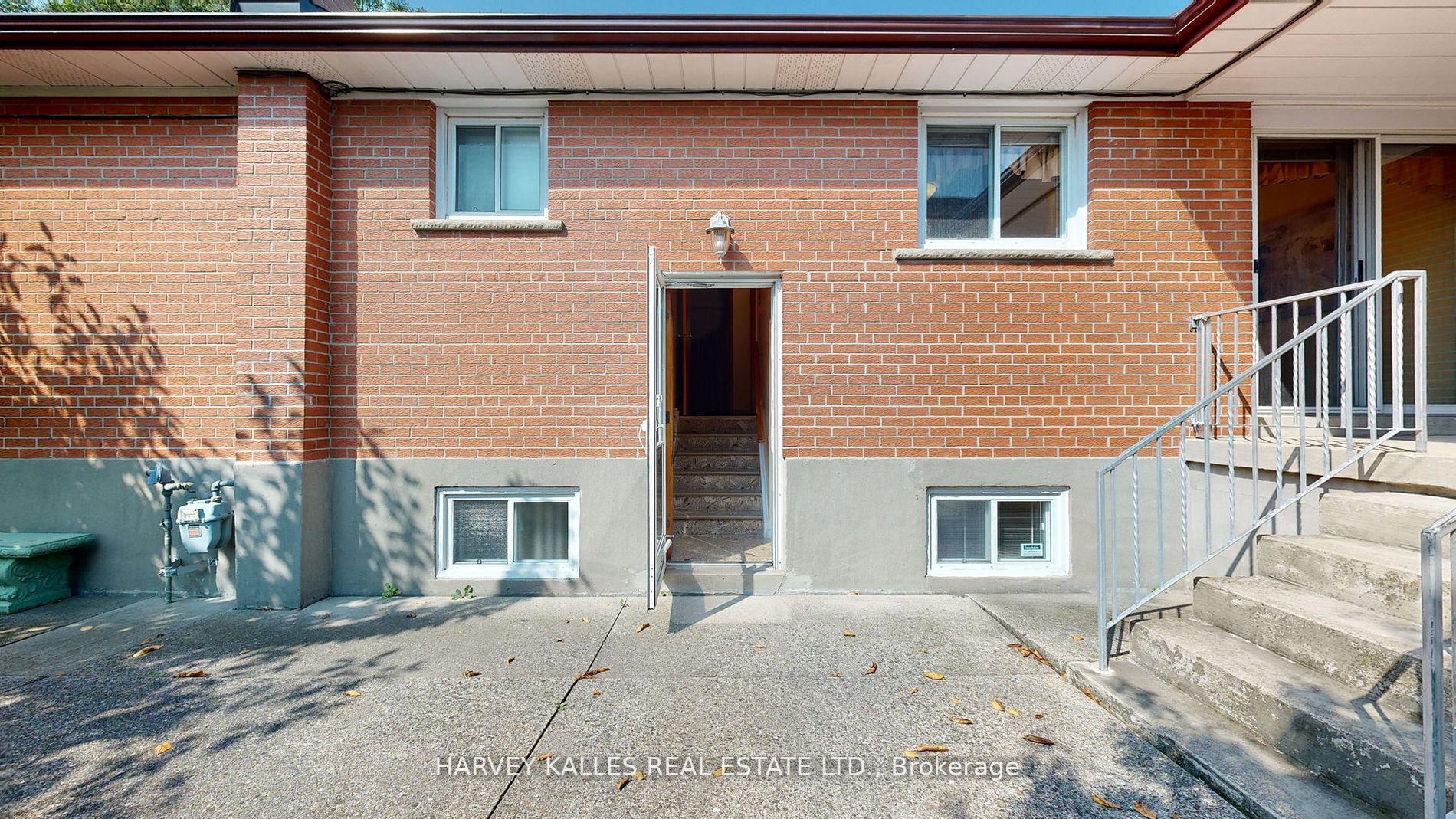 45 Sandale Gdns