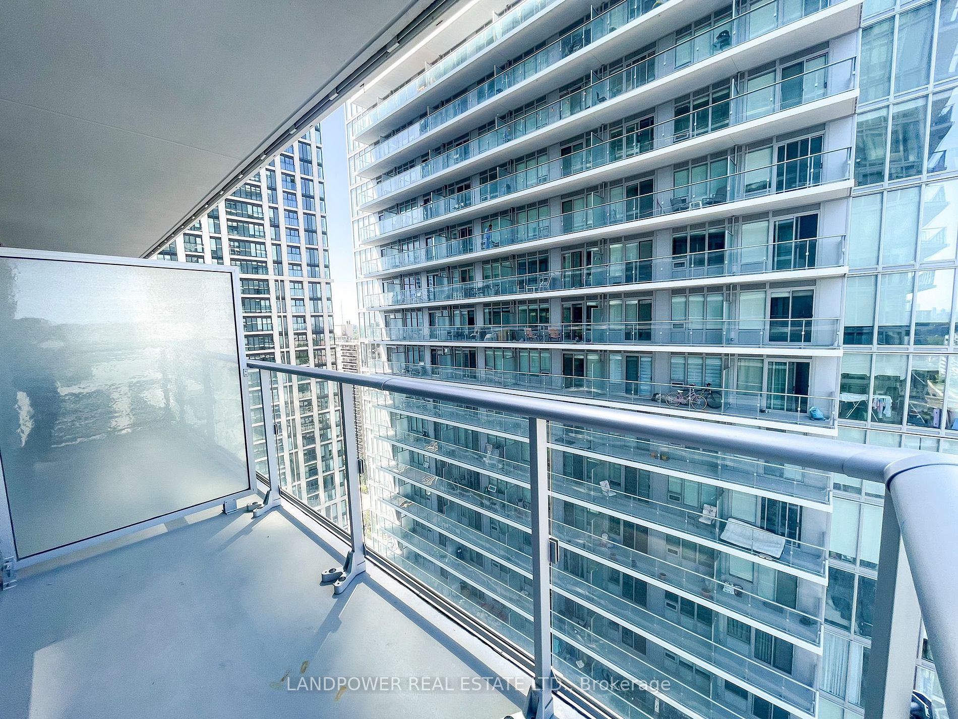 195 Redpath Ave, #2303