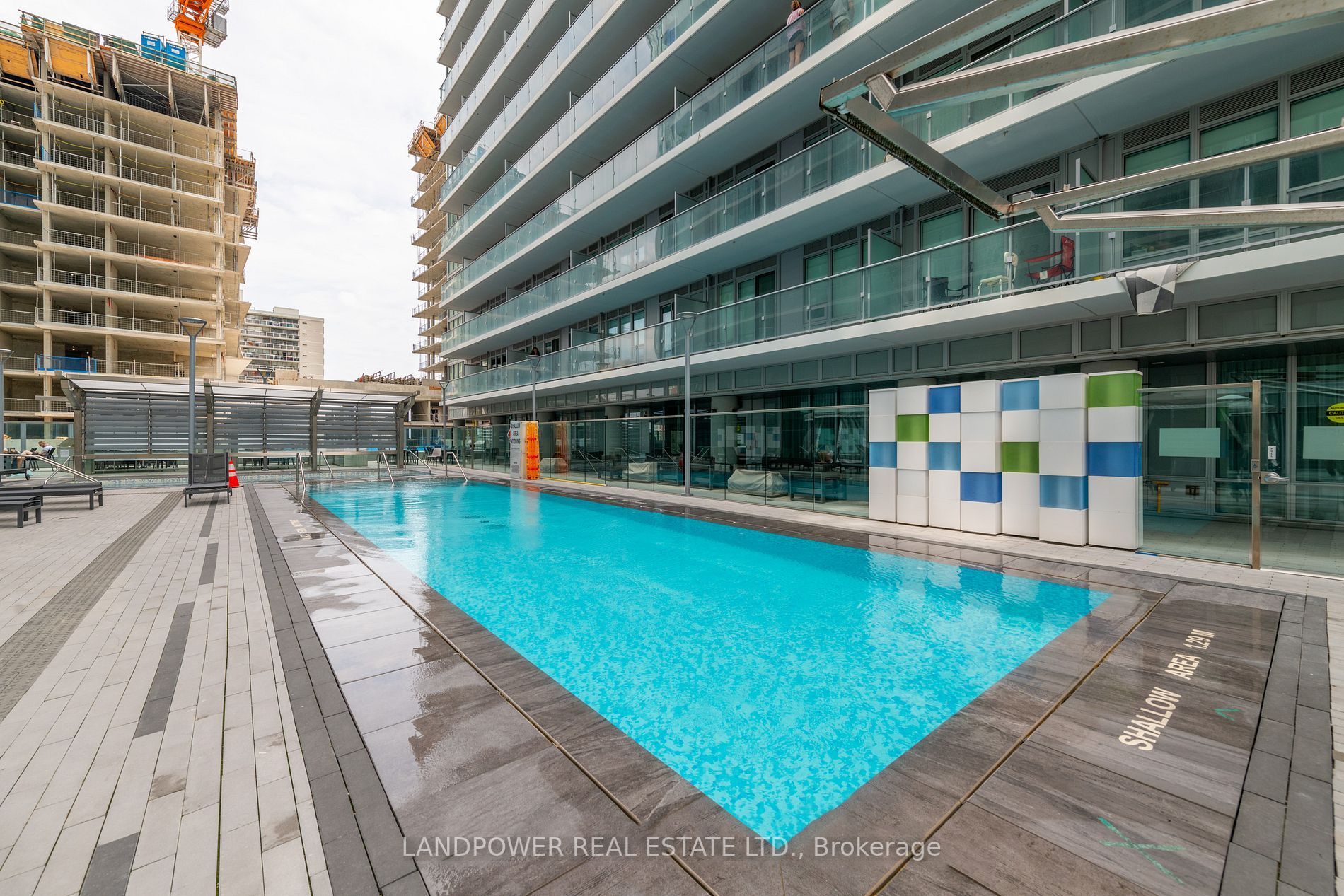 195 Redpath Ave, #2303