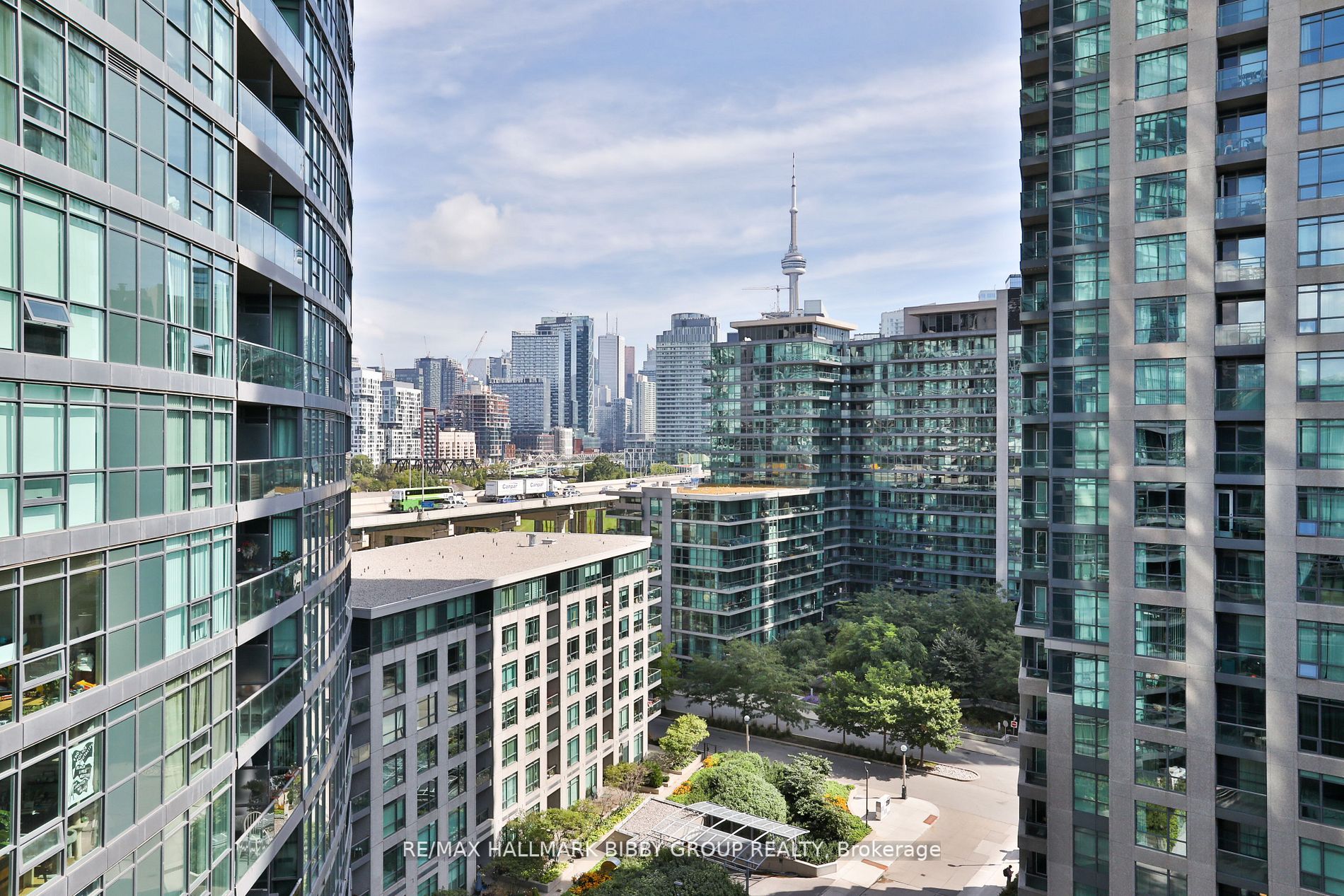 231 Fort York Blvd, #1106