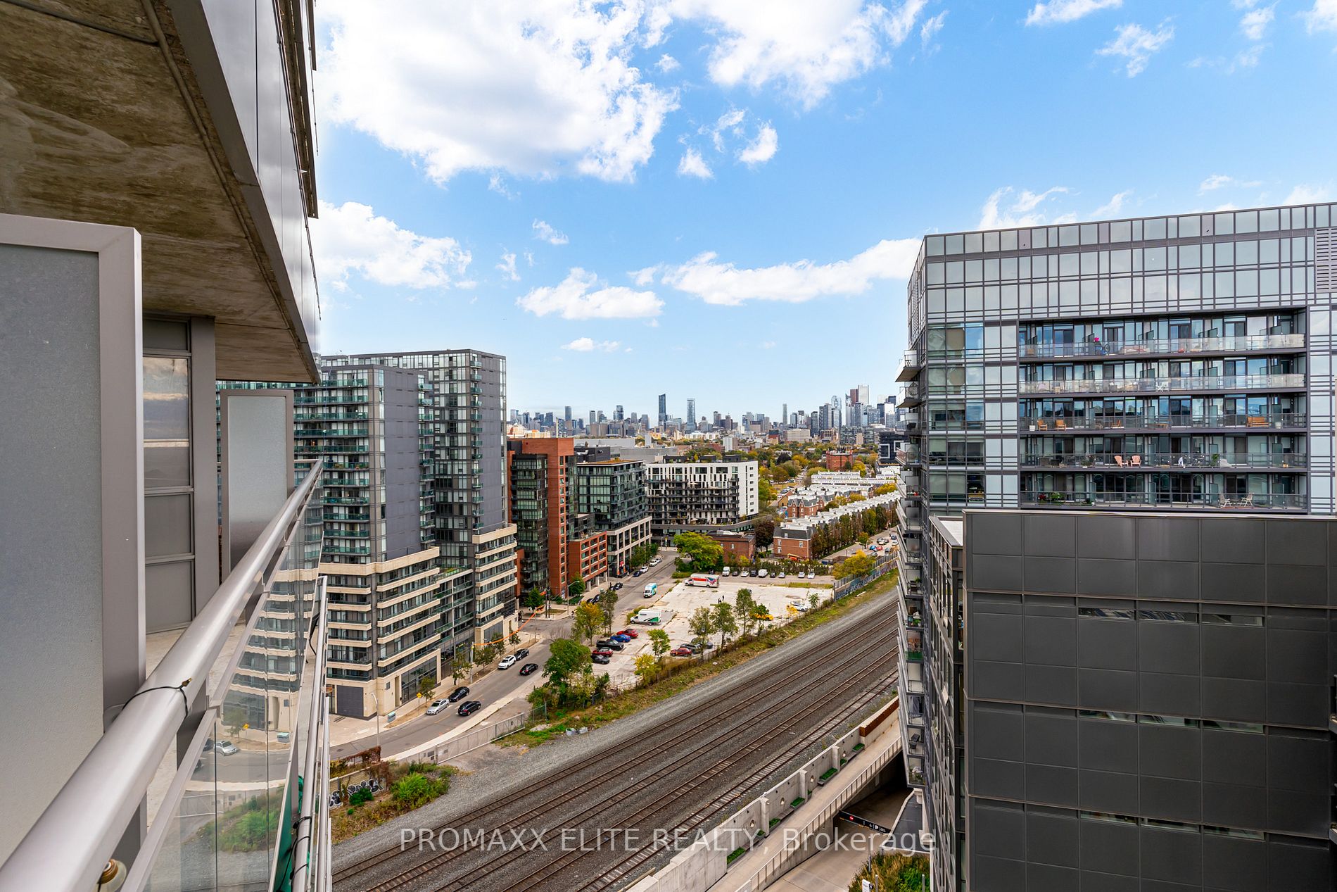 38 Joe Shuster Way, #1601