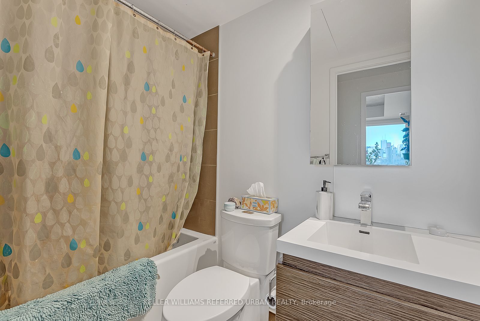 1030 King St W, #905