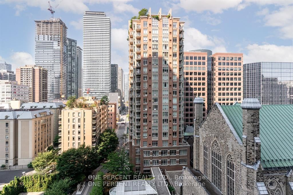 28 Ted Rogers Way, #1109