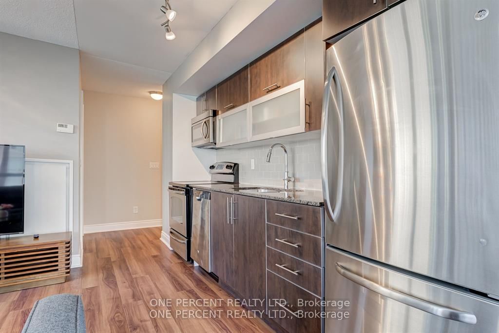 28 Ted Rogers Way, #1109