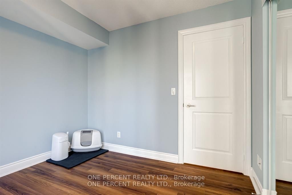 28 Ted Rogers Way, #1109