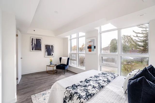 871 Sheppard Ave W, #21