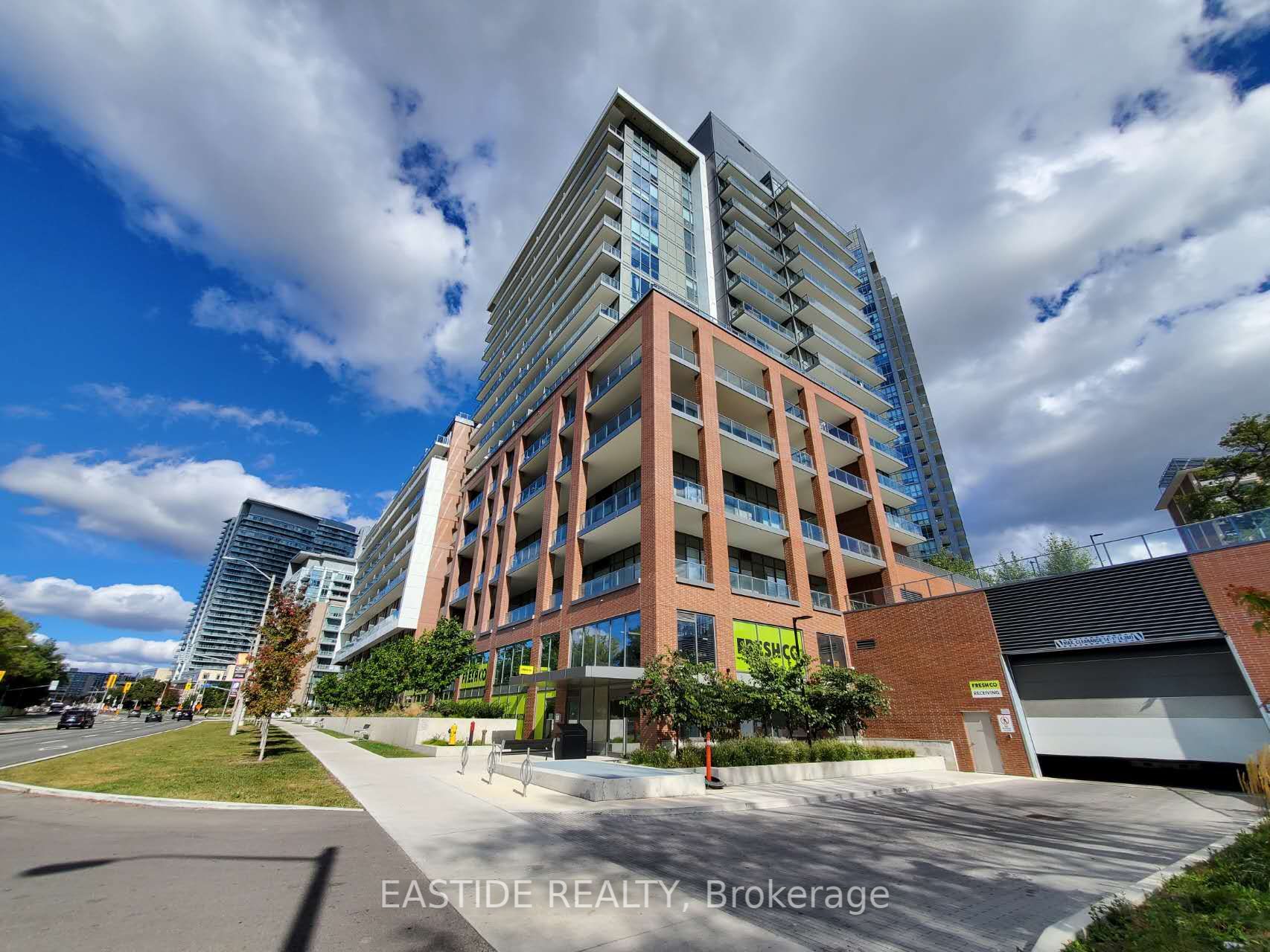 36 Forest Manor Rd, #515
