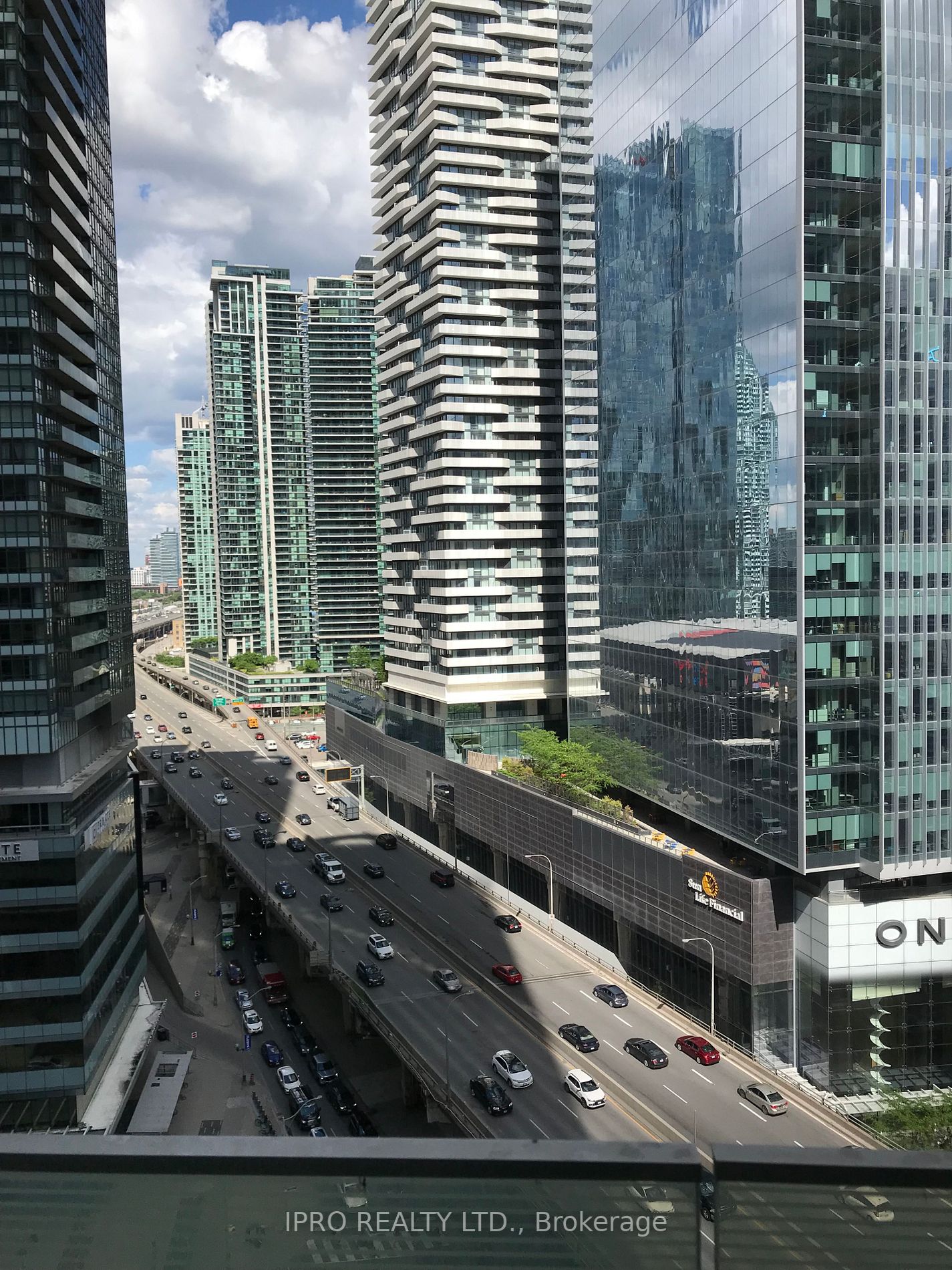 12 York St, #1501