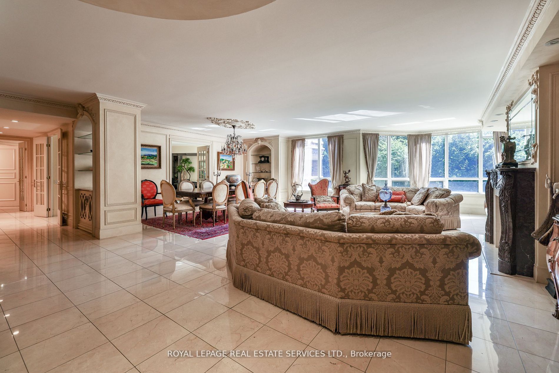 3600 Yonge St, #933