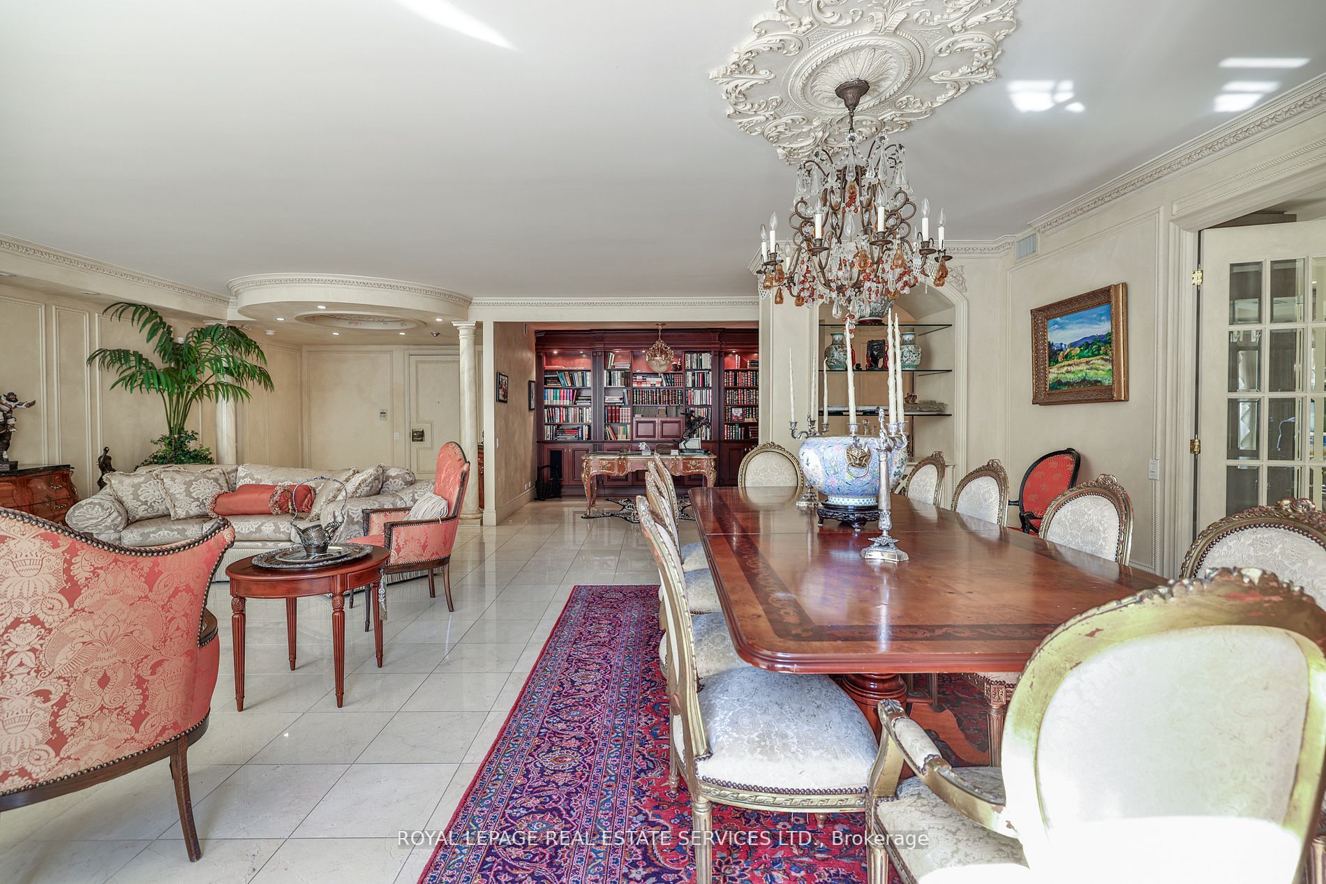 3600 Yonge St, #933