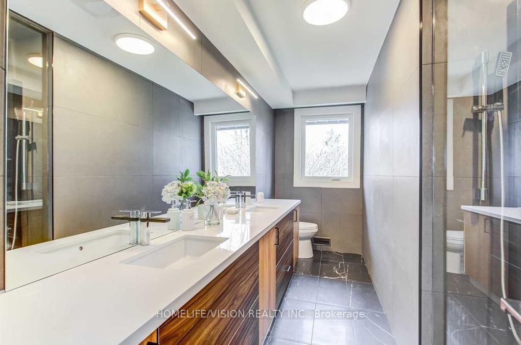 15 Cobden Street