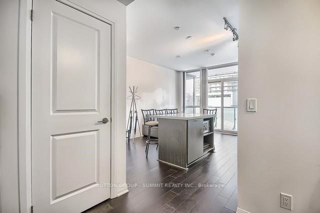 8 Mercer St, #1212