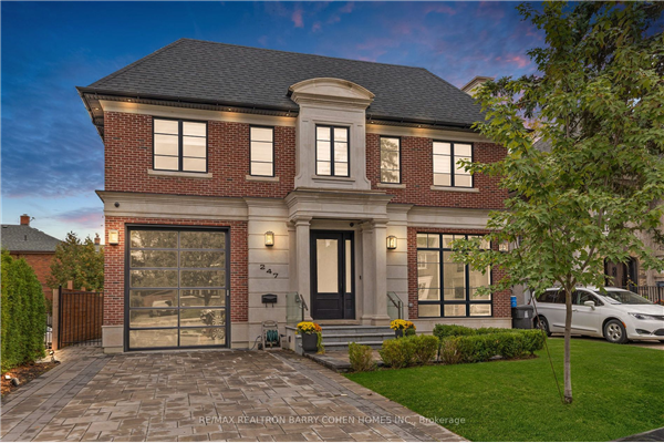247 Lytton Blvd, Toronto