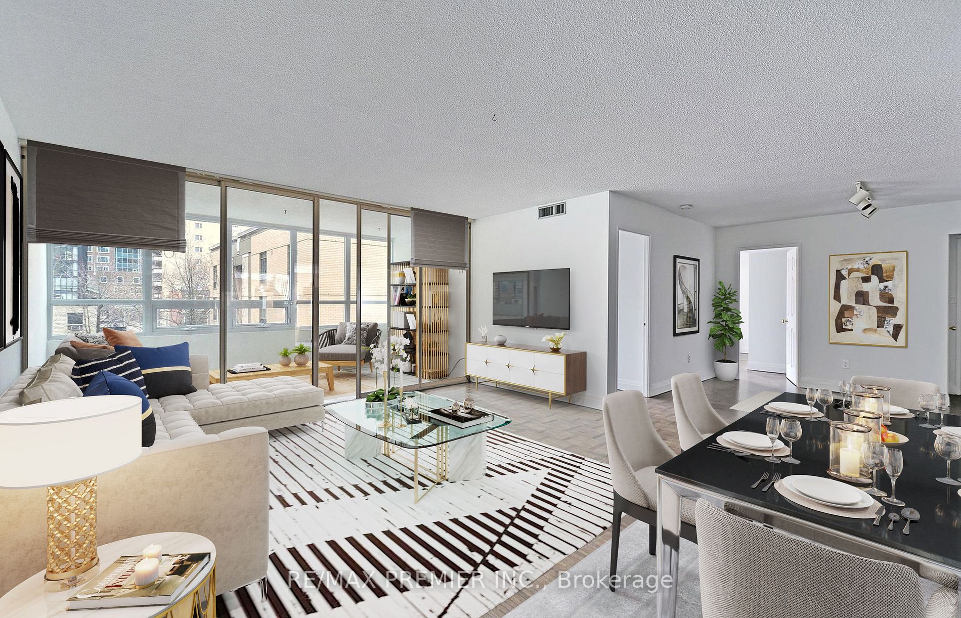 71 Charles St E, #302