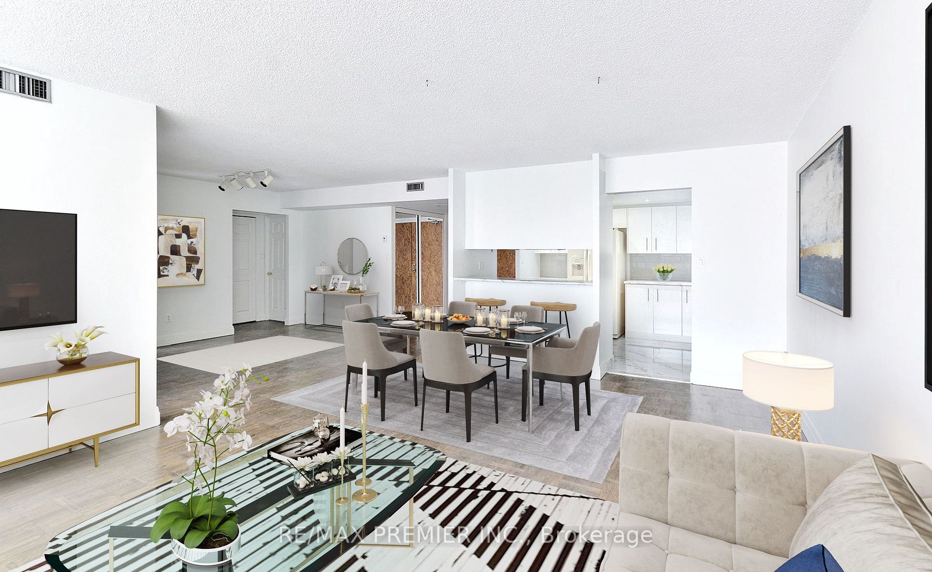 71 Charles St E, #302