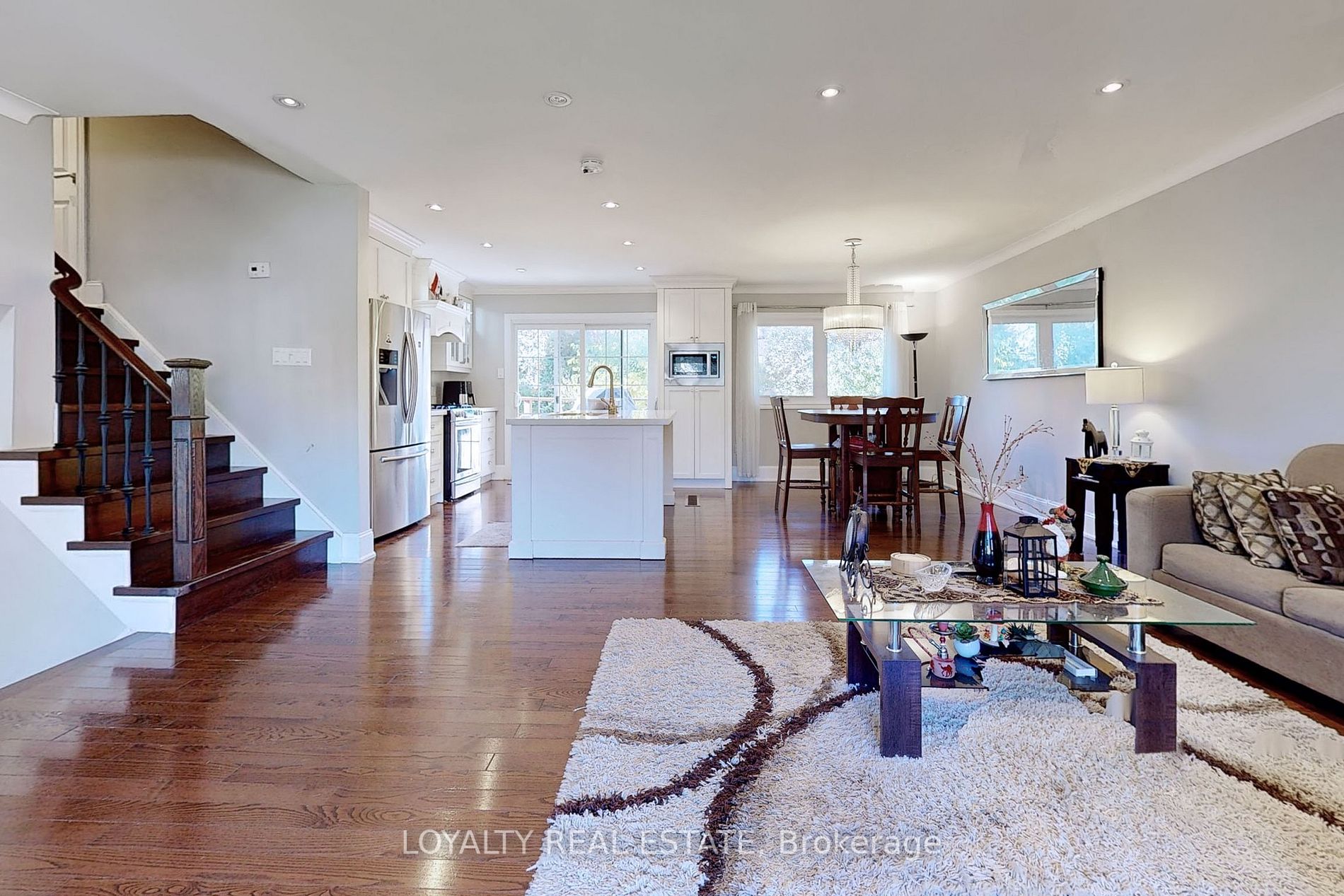 18 Lantana Crt